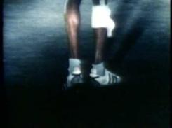 Los pies lesionados de Akhwari, durante su competencia.